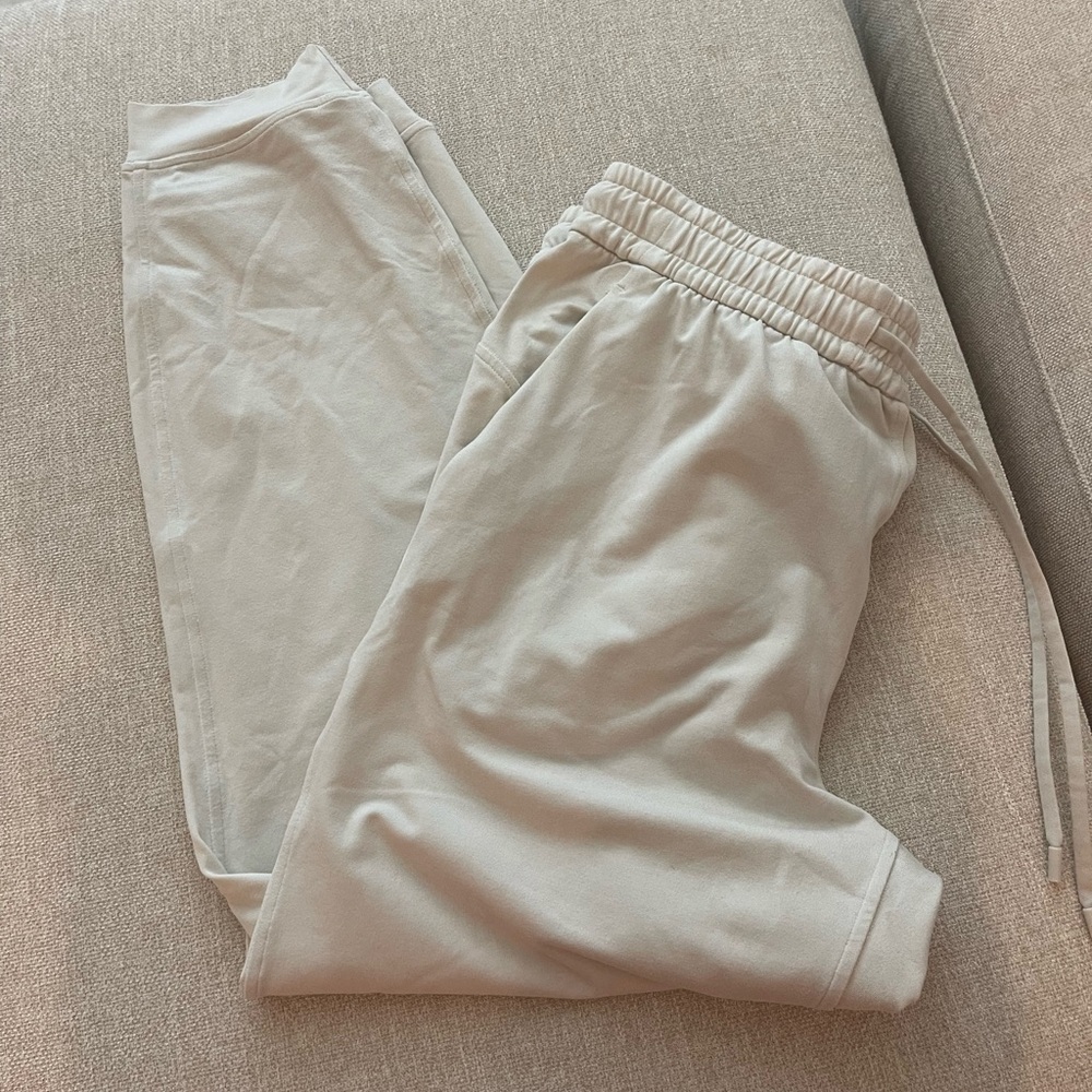 Lululemon Athletica Softstream Joggers